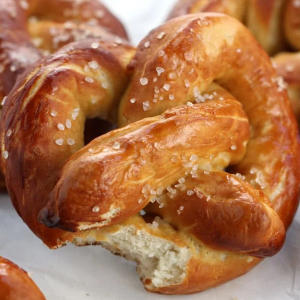 Vegan Buttery Soft Pretzels